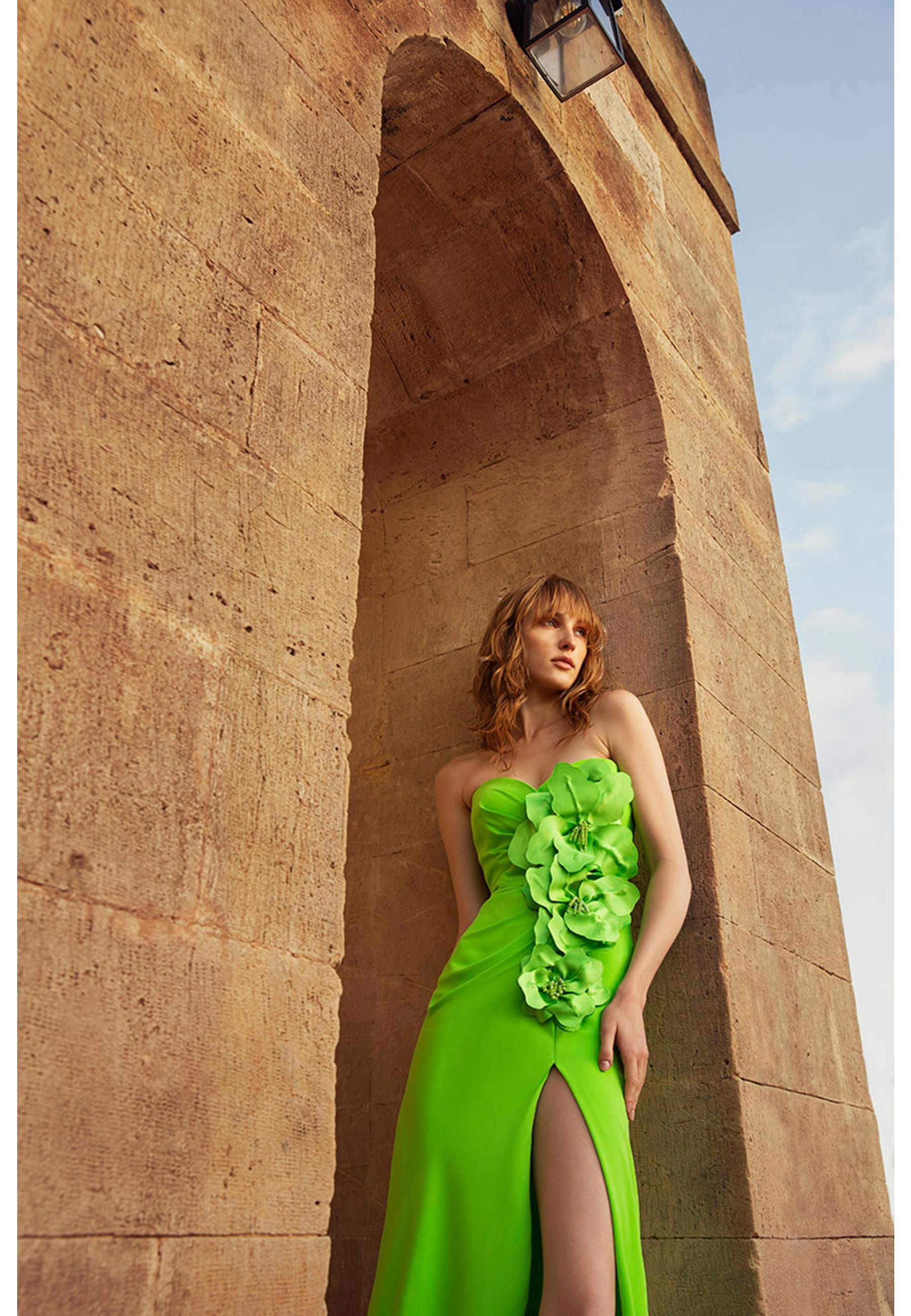 Vestito Verde Oysho Vestito Fiori Hana Jirickova Oysho Summer 2020 Lookbook