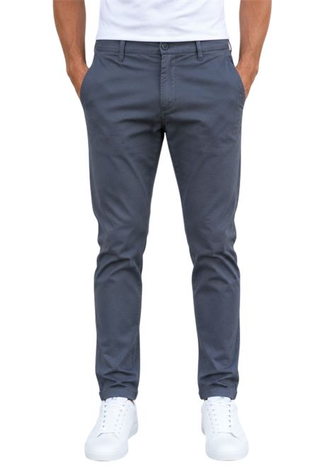Pantalone Peuterey Free Old 05  Chino Slim Fit in Gabardina di Cotone Stretch PEUTEREY | Pantaloni | PI.274699010519IP042