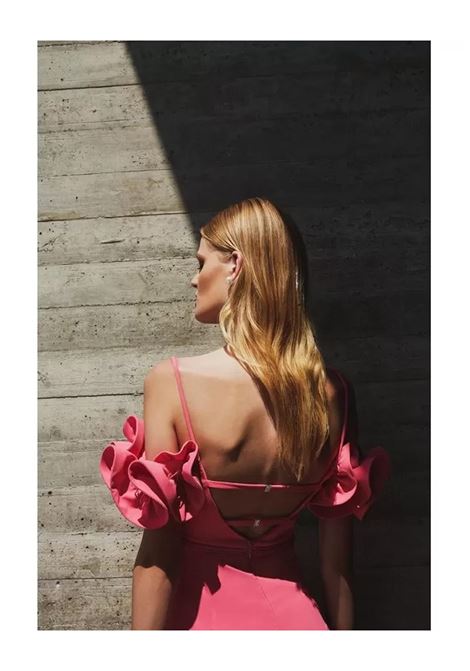 Abito lungo modello sirena con maniche con rouges Maestri MAESTRI | Abiti | 4913PINK