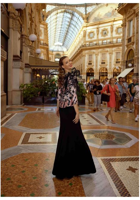 Abito lungo con giacca a contrasto e applicazioni sulla spalla Musani MUSANI | Abiti | LL2200302510