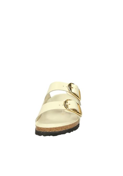 arizona big buckle shinePatent natural leather BIRKENSTOCK | shoes | 1026128ECRU